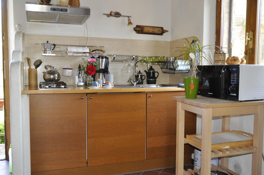 Agriturismo Colombino Siena Ngoại thất bức ảnh